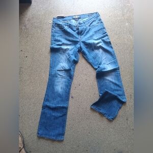 Lucky Brand Light Blue Denim Jeans with Gold Logo Detail